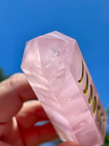 Premium Quality 11.6 Cm Gemmy Pink Rose Quartz Crystal Generator with Moon Phase Printing