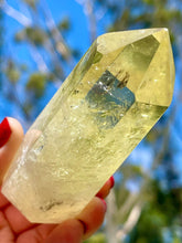 Load image into Gallery viewer, Smokey Citrine Crystal Generator Point