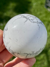 Load image into Gallery viewer, 5.6 Cm White Howlite Sphere