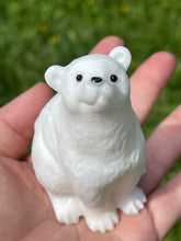 Load image into Gallery viewer, Sparkling White Marble Friendly Polar Bear Carving (Large)