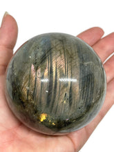 Load image into Gallery viewer, Large 7.3 cm Purple Flash Labradorite Sphere