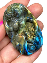 Load image into Gallery viewer, Big Flash Hand Carved Labradorite Mermaid
