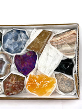 Load image into Gallery viewer, Deluxe Large Raw Crystal Specimen Box