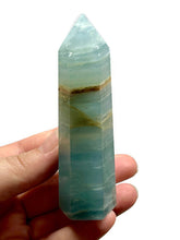 Load image into Gallery viewer, Premium Quality Blue Onyx Aquatine Calcite Generator Point