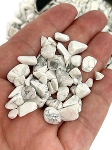 Tumbled White Howlite Crystal Chips (100g)
