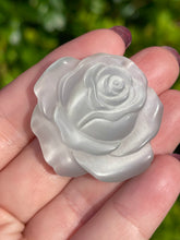 Load image into Gallery viewer, Carved Cats Eye Crystal Rose
