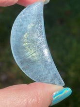 Load image into Gallery viewer, Aquamarine Crystal Crescent Moon Carving #1